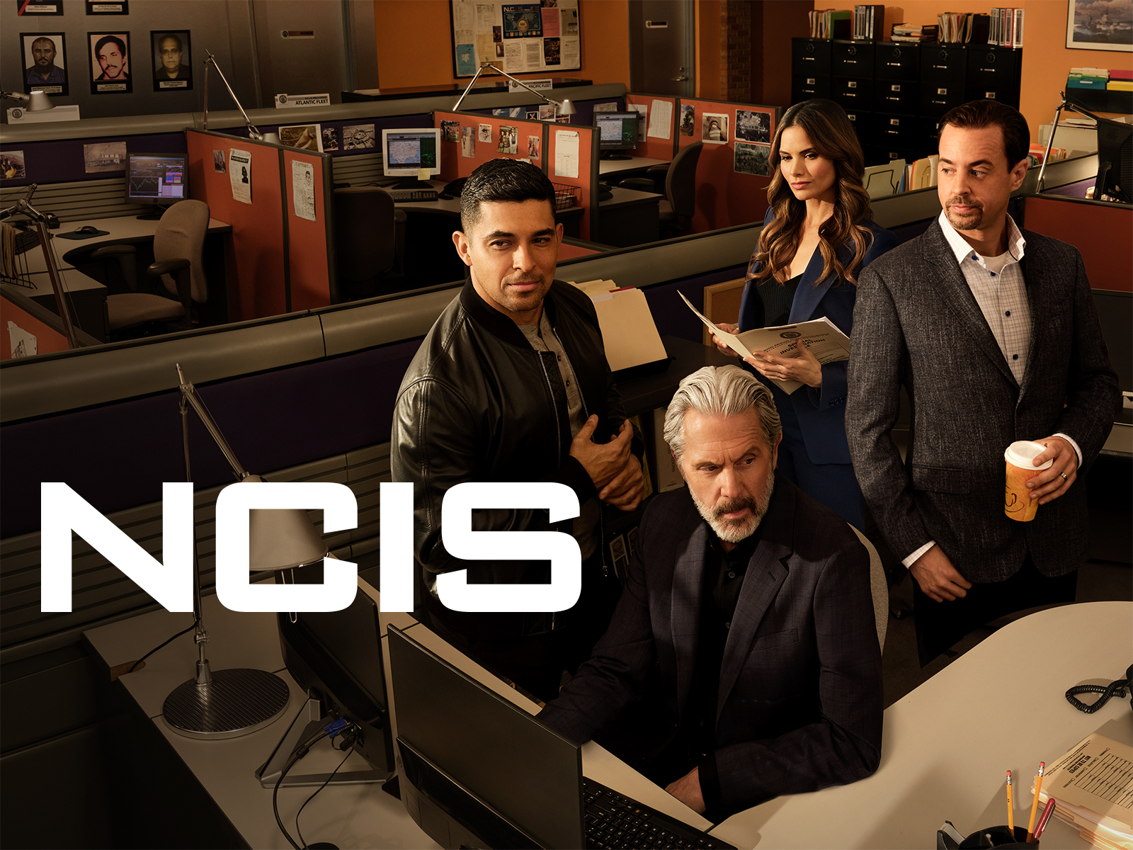 NCIS-S22-KeyArt-1600x1200.jpg